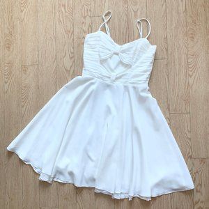 CREAM WHITE Formal Graduation Dress Bow Size 2